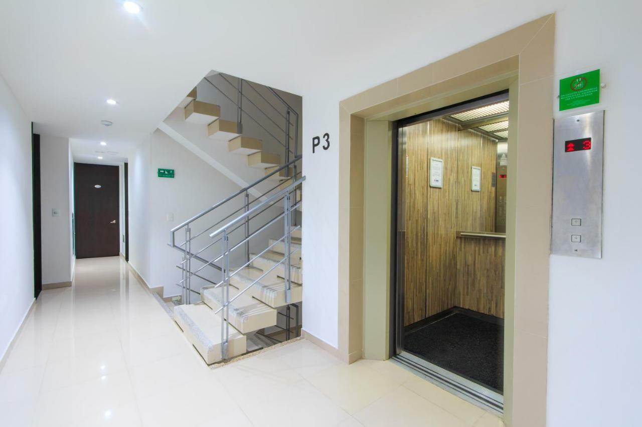 122 Plaza Apartahotel ボゴタ エクステリア 写真